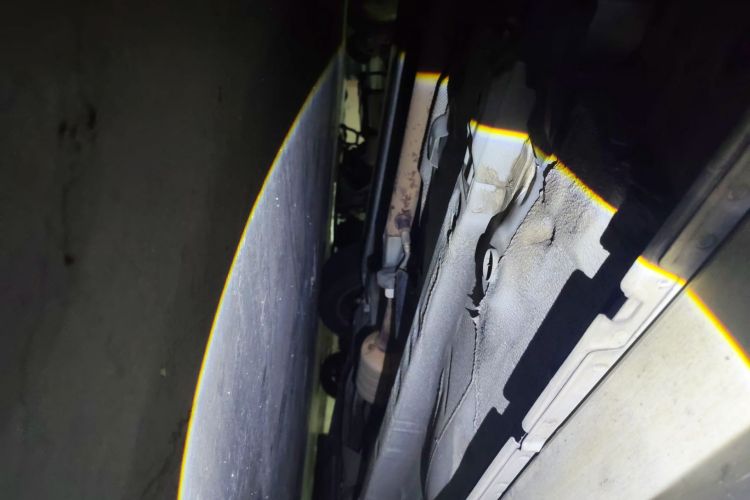 三菱 翼神 2012款 致尚版 1.8L 手动豪华型局部细节9002