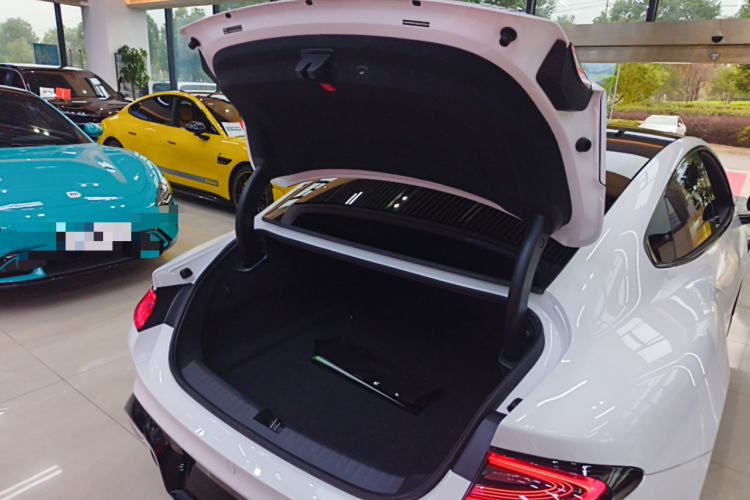 小米汽车 小米SU7 2024款 后驱超长续航高阶智驾Pro版机舱底盘23