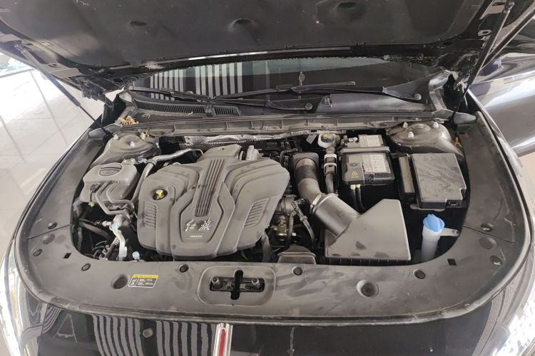 红旗H6 2024款 2.0T 致美版机舱底盘24