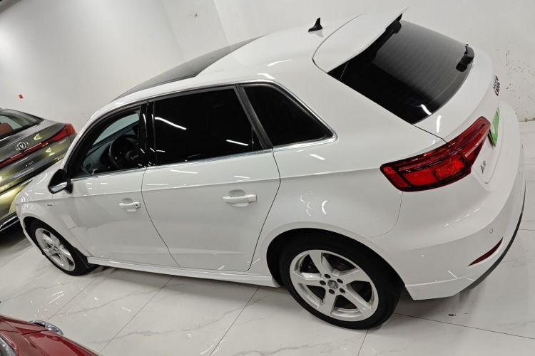 奥迪A3 2020款 Sportback 35 TFSI 时尚型 国VI车身外观4