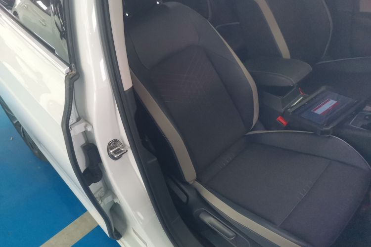 大众 高尔夫 2021款 280TSI DSG Pro局部细节41