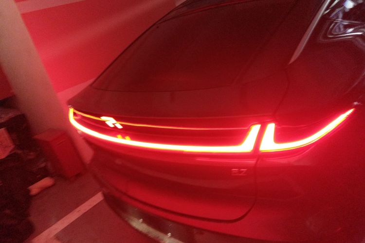 飞凡汽车 飞凡R7 2022款 旗舰高阶版车身外观6004