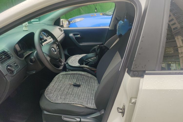 大众 Polo 2018款 1.5L 自动安驾型中控内饰19