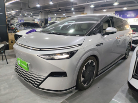 小鹏X9 2024款 702超长续航Max