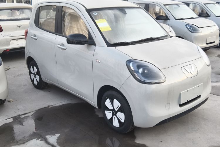 五菱汽车 宏光MINIEV 2025款 四门版 进阶款车身外观3