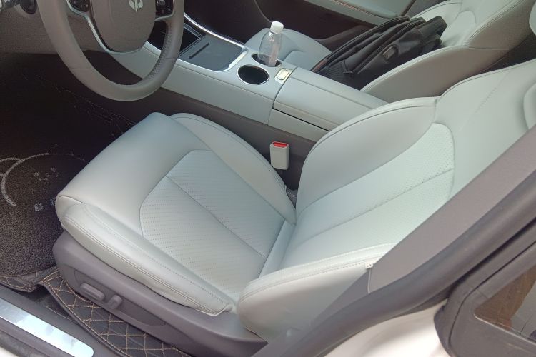 零跑汽车 零跑C01 2023款 525舒享版中控内饰19