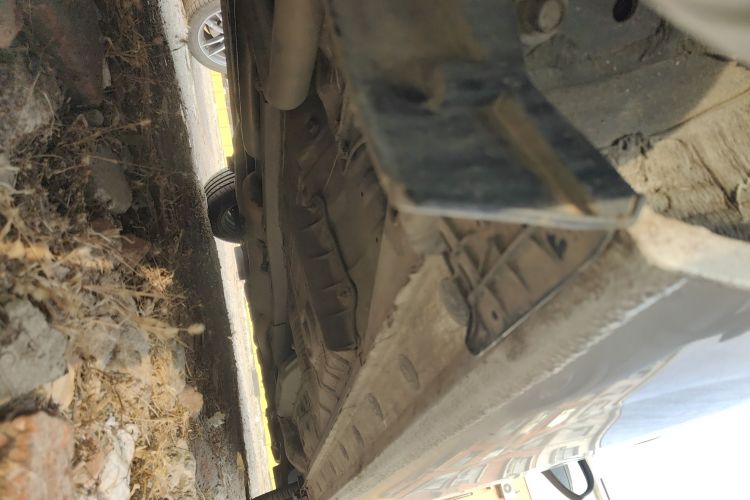 丰田 YARiS L 致炫 2016款 改款 1.3E 手动魅动版局部细节9002