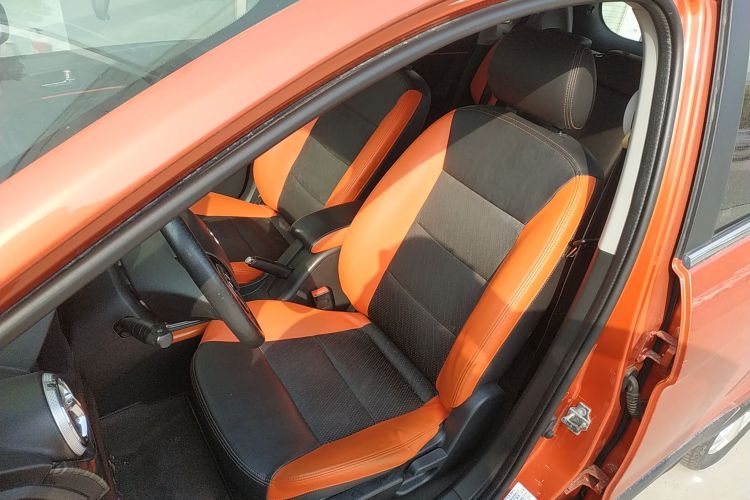 北汽新能源EX 2018款 EX360 新尚版局部细节19