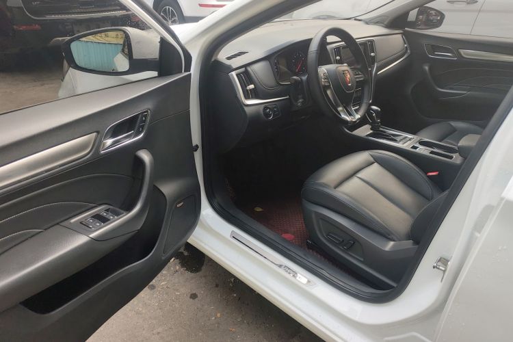 荣威i6 2018款 20T 自动旗舰版中控内饰7003