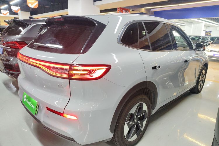 吉利银河 银河E5 2024款 530km 探索+版车身外观7