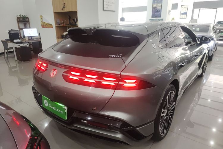 腾势Z9GT 2024款 1100四驱Ultra版车身外观7
