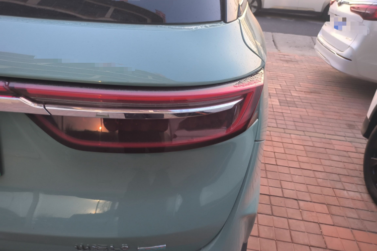 捷途山海L9 2024款 1.5TD 2DHT Max 7座车身外观9