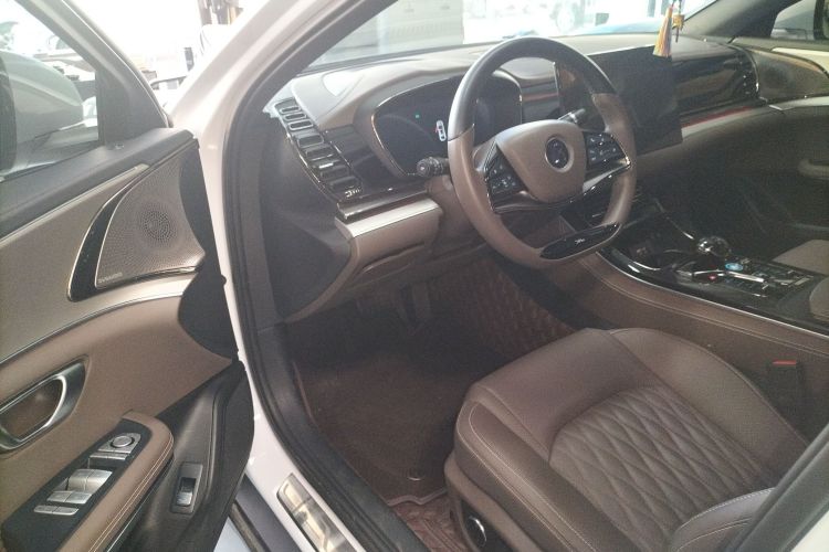 比亚迪 汉 2023款 EV 冠军版 605KM前驱尊贵型中控内饰7003