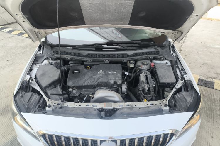 别克 威朗 2015款 三厢 15S 自动领先型局部细节24