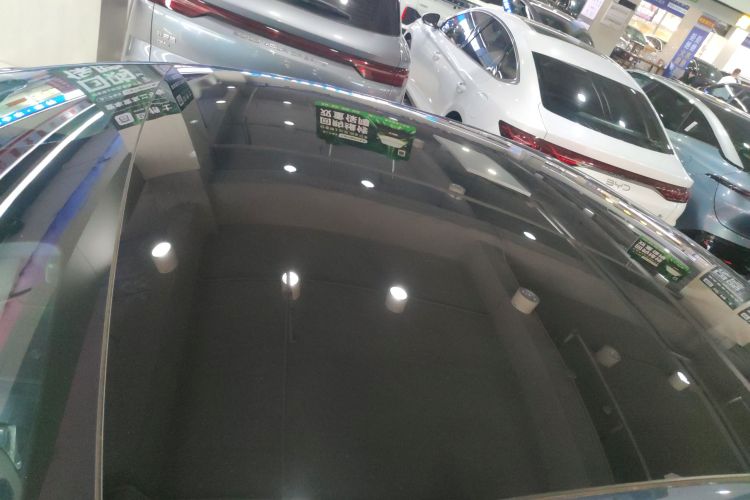 吉利银河 银河星耀8 2025款 130km EM-i 尊贵版局部细节57