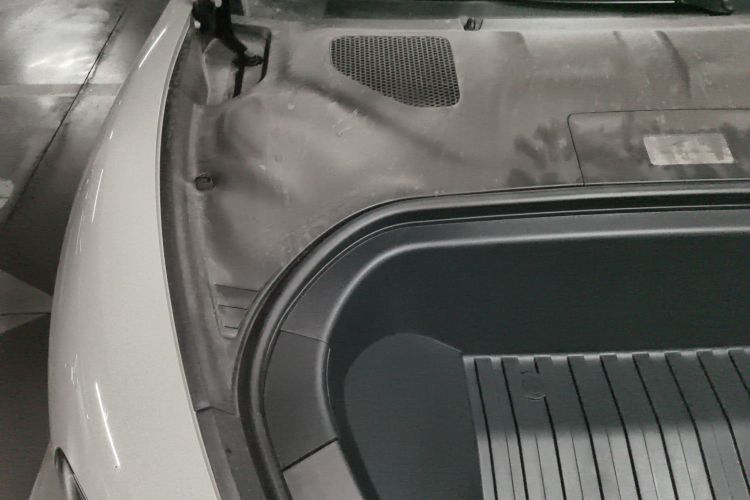 小米汽车 小米SU7 2024款 后驱超长续航高阶智驾Pro版局部细节9006