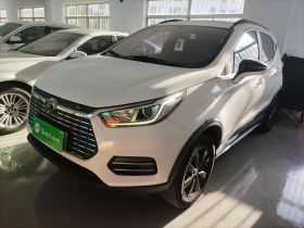 比亚迪 元新能源 2018款 EV360 智联炫酷型