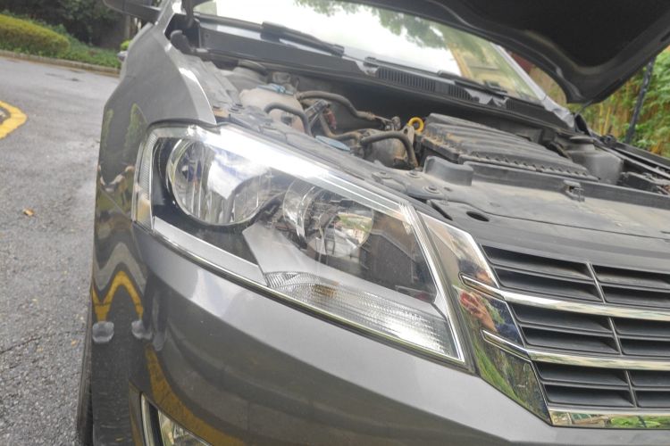 大众 朗逸 2014款 1.6L 自动运动版车身外观8