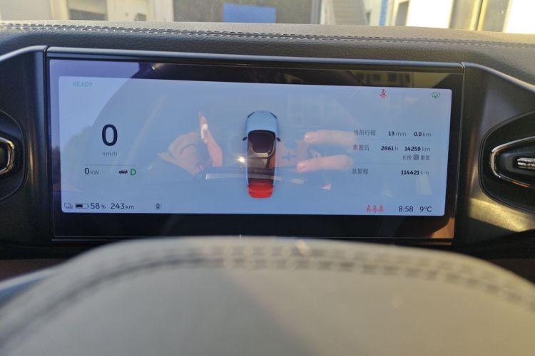 蔚来ES6 2020款 420KM 运动版中控内饰14