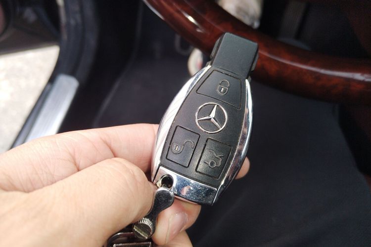 奔驰S级 2012款 S 400 L HYBRID Grand Edition中控内饰7001