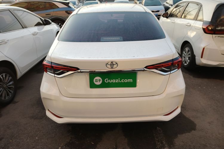 丰田 卡罗拉 2019款 1.2T S-CVT GL-i精英版车身外观6004