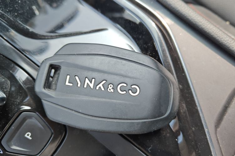 领克02 2018款 1.5T DCT两驱劲Pro版 国V中控内饰7001