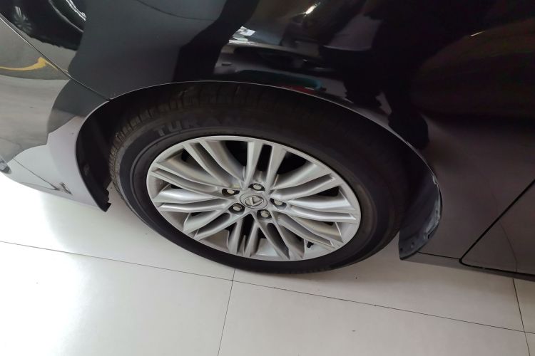 雷克萨斯ES 2016款 200 Midnight特别限量版车身外观6007