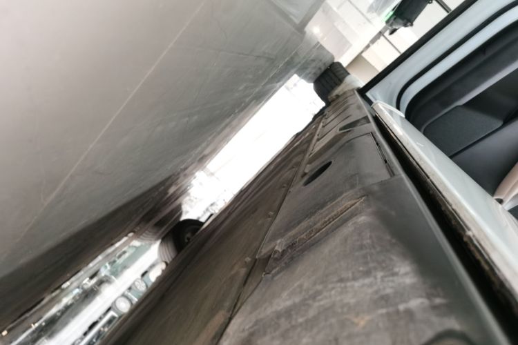 小鹏X9 2024款 640四驱高性能Max局部细节9002