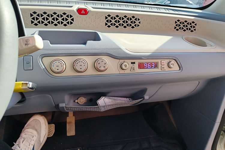 东风风光 风光MINIEV 2022款 糖果款 微糖局部细节16