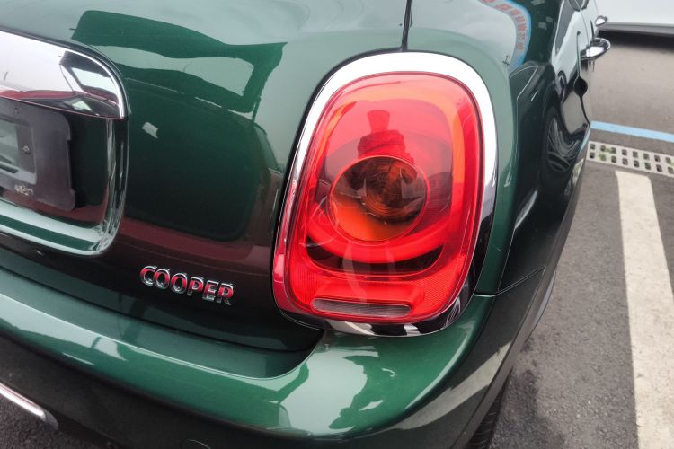 MINI 2016款 1.5T COOPER 五门版车身外观6005
