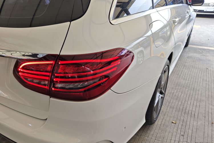 奔驰C级(进口) 2020款 改款 C 260 旅行轿车车身外观6001