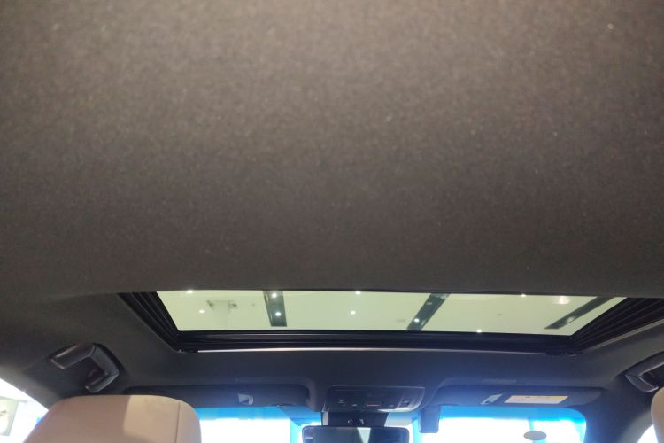 雷克萨斯ES 2025款 200 臻享版中控内饰22