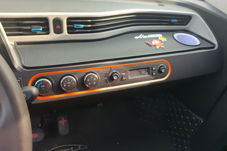 五菱汽车 宏光MINIEV 2020款 悦享款 磷酸铁锂中控内饰16