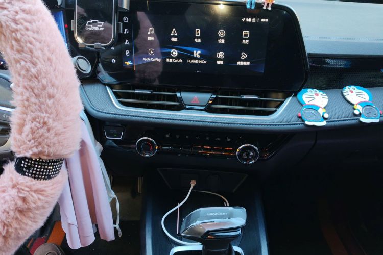 雪佛兰 科鲁泽 2023款 1.3T 轻混自动尊享版中控内饰16