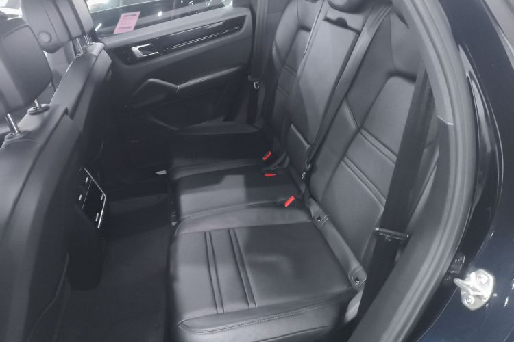 保时捷 2018款 Cayenne 3.0T中控内饰21