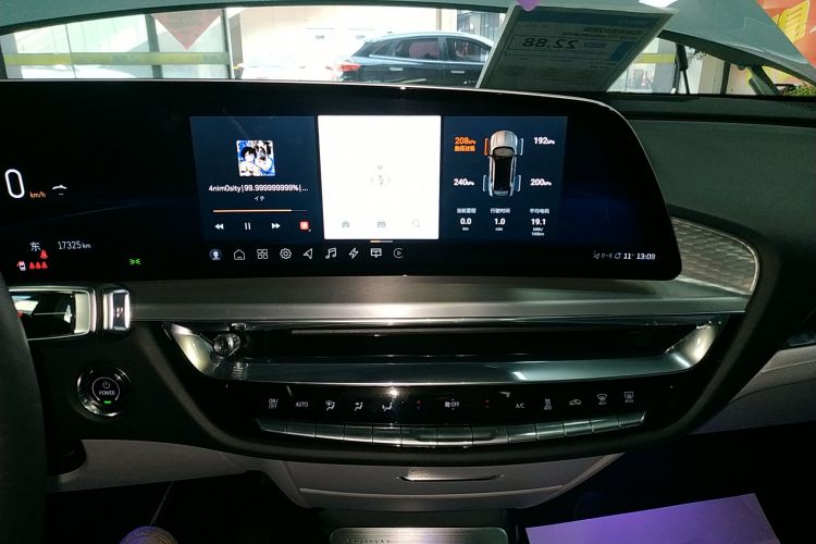 凯迪拉克 IQ锐歌 2022款 后驱长续航豪华版中控内饰16