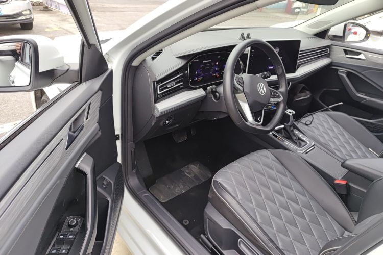 大众 速腾 2023款 200TSI DSG超越版中控内饰20