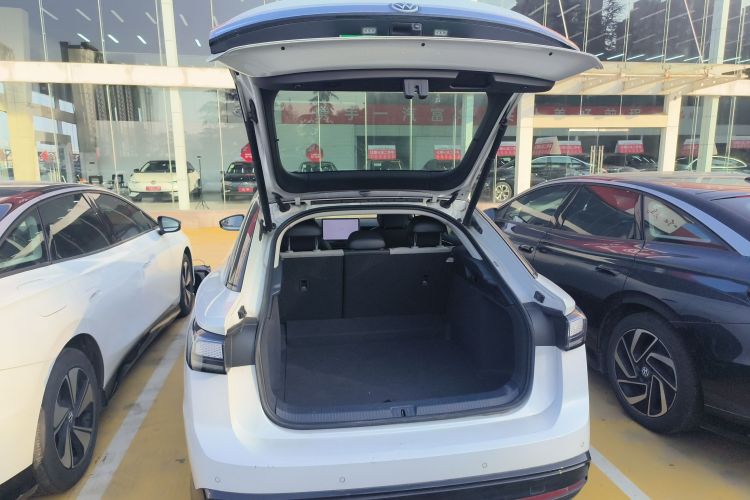 大众ID.7 VIZZION 2024款 首发版机舱底盘23