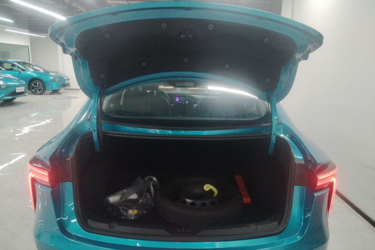 江铃集团新能源 羿 2023款 标准续航行业版局部细节23