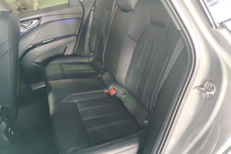 奥迪Q4 e-tron 2024款 40 e-tron 创境版中控内饰21