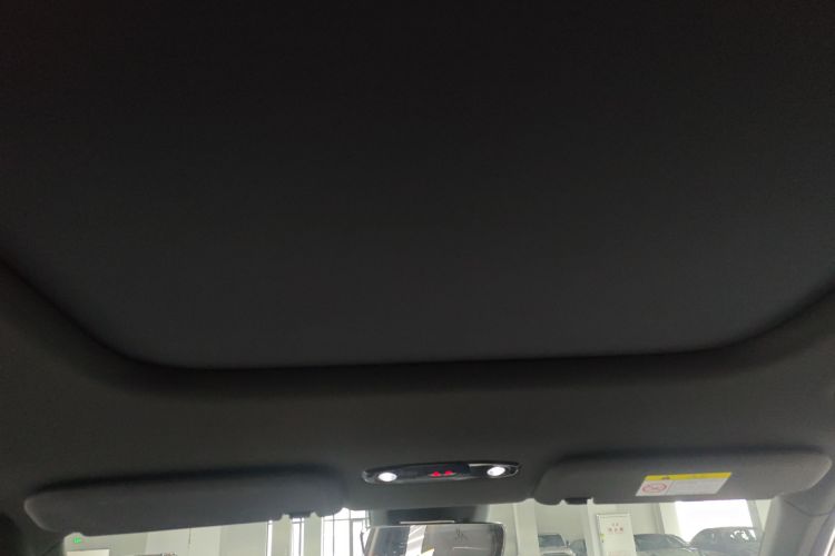 吉利银河 银河L7 2023款 1.5T 55km PRO中控内饰22