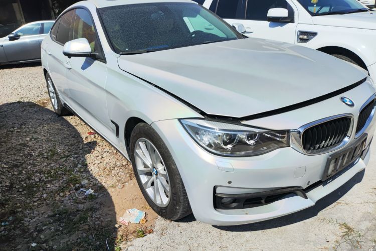 宝马3系GT 2014款 320i 领先型车身外观6002