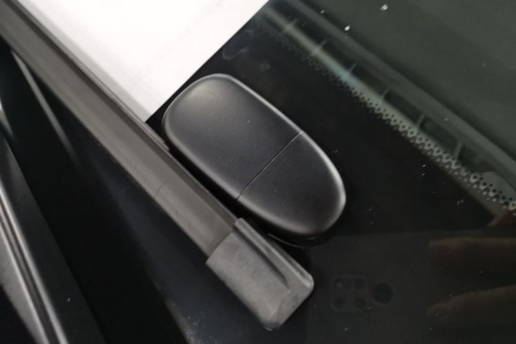 理想汽车 理想ONE 2020款 增程6座版中控内饰11