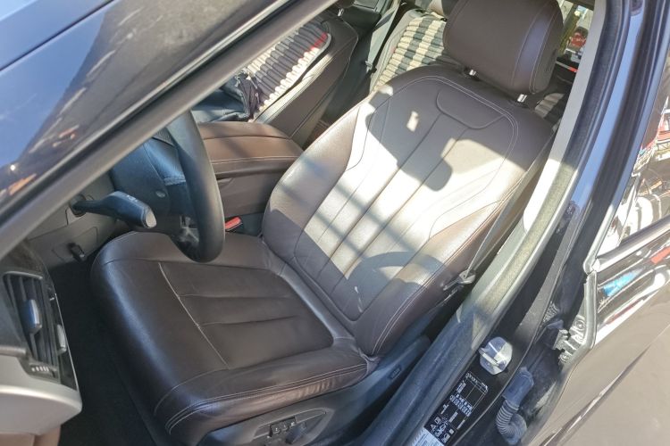 宝马X5(进口) 2015款 xDrive28i中控内饰19