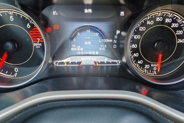 Jeep 自由光 2016款 2.4L 75周年致敬版中控内饰15