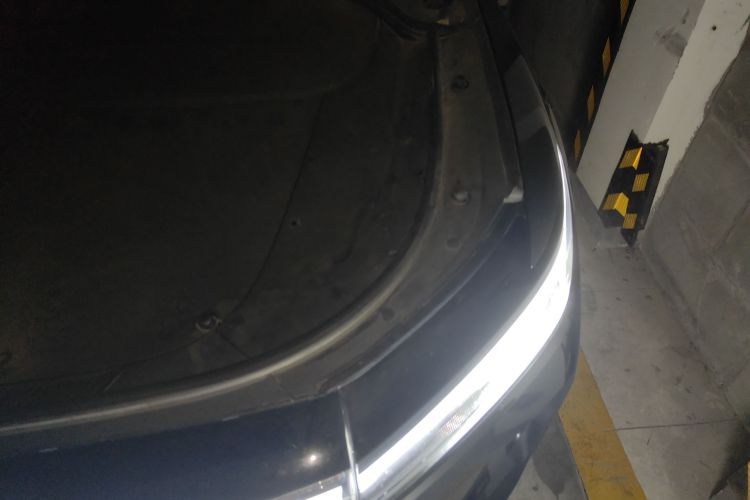 理想汽车 理想ONE 2020款 增程6座版局部细节9007