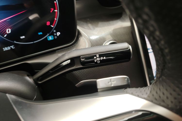 奔驰C级 2024款 改款 C 260 L 运动版中控内饰18