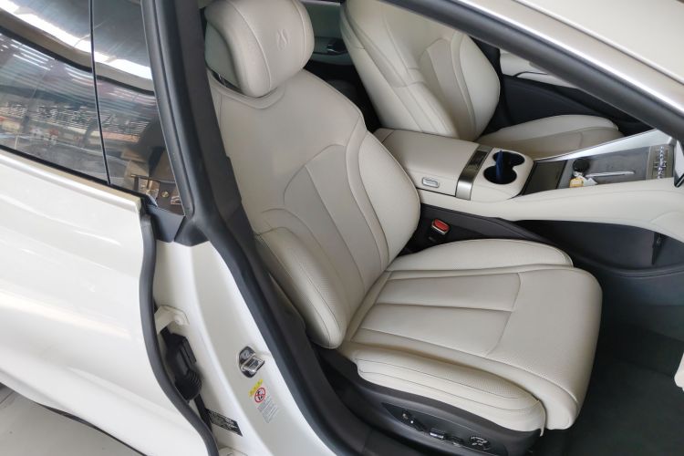 腾势Z9 2024款 630km 四驱Max版局部细节41