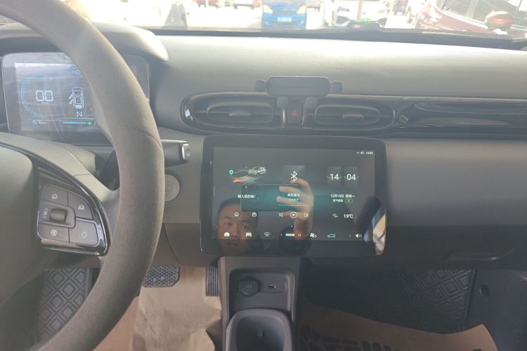零跑汽车 零跑T03 2024款 200轻享版中控内饰16