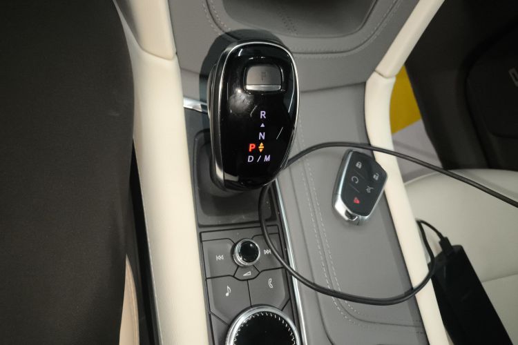 凯迪拉克XT6 2022款 2.0T 六座四驱豪华型局部细节18